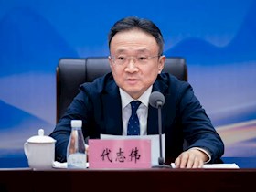 下定決心，走出瀘州發(fā)展 ——興瀘集團(tuán)召開(kāi)2024年度總結(jié)表彰會(huì)